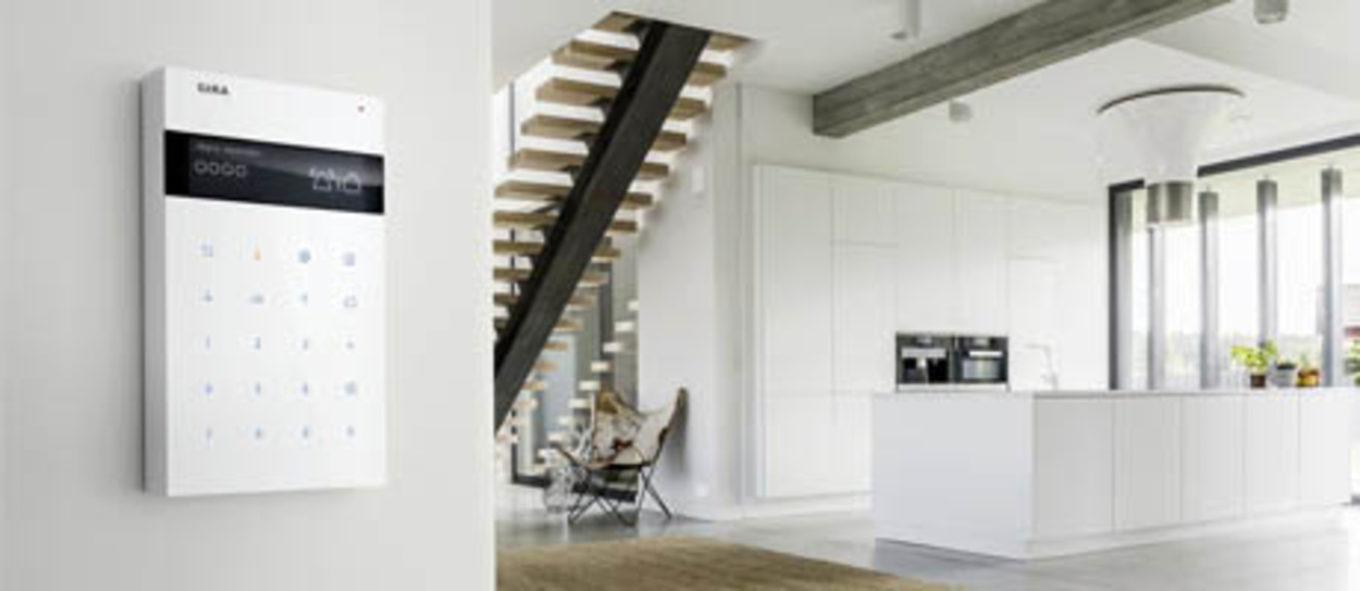 Gira Sicherheitssystem bei Stotz Elektro-u. Sicherheitstechnik GmbH & Co. KG in Felsberg