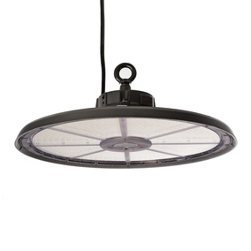 Hallen&shy;strahler bei Stotz Elektro-u. Sicherheitstechnik GmbH & Co. KG in Felsberg