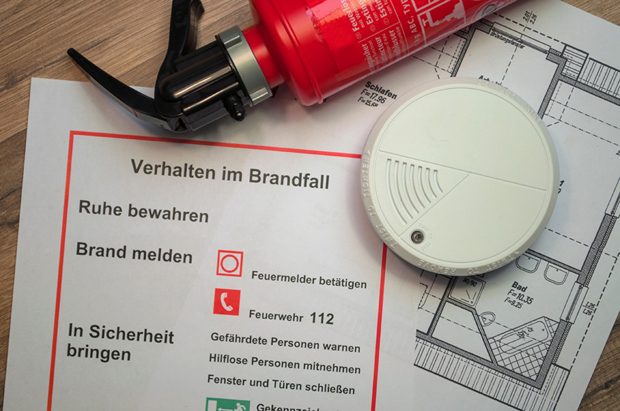 Baulicher Brandschutz bei Stotz Elektro-u. Sicherheitstechnik GmbH & Co. KG in Felsberg